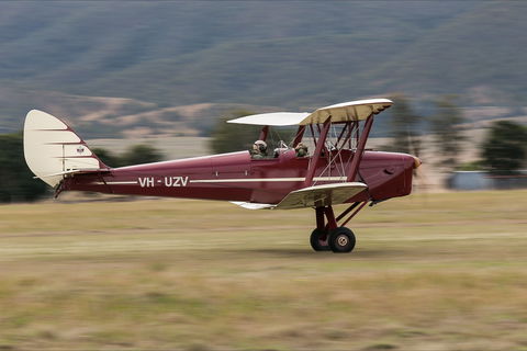 Watts Bridge Memorial Airfield - Holiday Byron Bay 0
