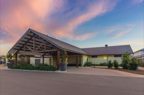Pacific Dunes Golf Club - Holiday Byron Bay 0