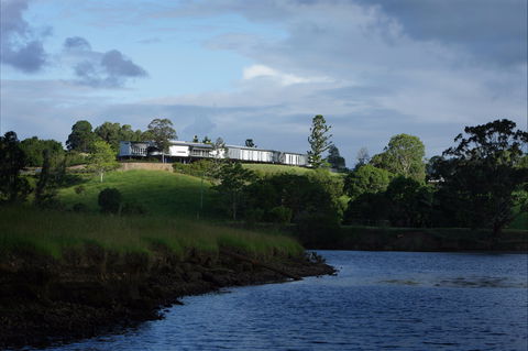 Tweed Regional Gallery And Margaret Olley Art Centre - Holiday Byron Bay 1