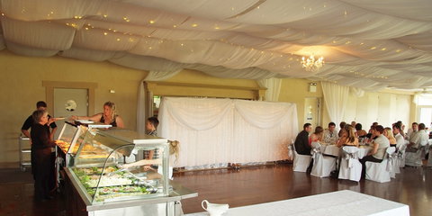 Young Golf Club - Holiday Byron Bay 1