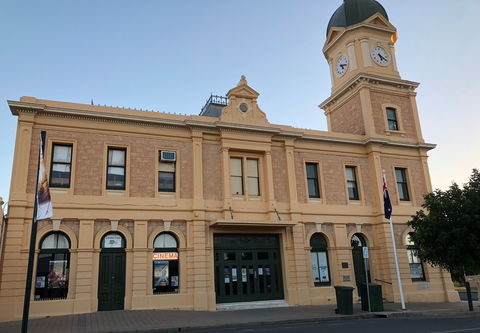 Moonta Gallery Of The Arts - Holiday Byron Bay 2