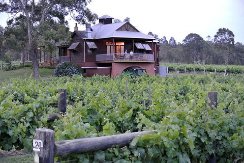 Six Hour - Plan Your Own Wine And Cheese Tour Hunter Valley - Holiday Byron Bay 11