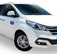 Luxury Van Private Transfer Palm Cove - Cairns