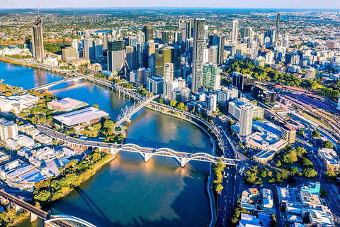 Brisbane Airport Transfers : Brisbane To Brisbane Airport BNE In Luxury Car - Holiday Byron Bay 1