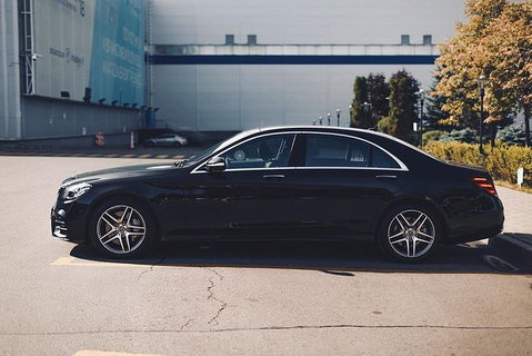 Arrival Private Transfers: Brisbane Airport BNE To Brisbane In Business Car - Holiday Byron Bay 0