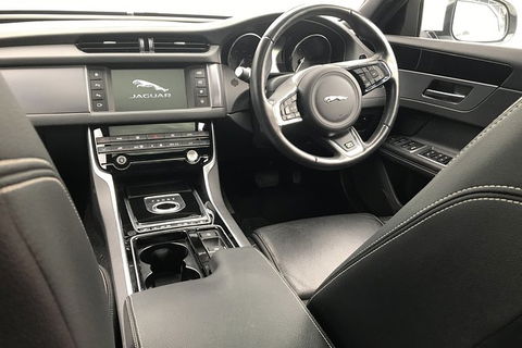 Luxury Jaguar Barossa Valley Half Day Private Tour For 2 - Holiday Byron Bay 6