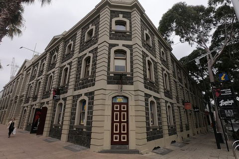 Private Walking Tour Of Old Geelong Town - Holiday Byron Bay 2