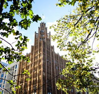PRIVATE Central Melbourne Walking Tour - Holiday Byron Bay