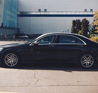 Arrival Private Transfers Melbourne Airport MEL to Melbourne in Business Car - Holiday Byron Bay