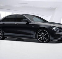 Melbourne Airport Transfers Melbourne to Melbourne Airport MEL in Business Car - Holiday Byron Bay