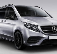 Melbourne Airport Transfers Melbourne Airport MEL to Melbourne in Luxury Van - Holiday Byron Bay