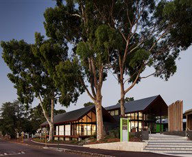 Zig Zag Cultural Centre - Holiday Byron Bay 0