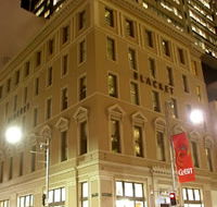 The Blacket - Holiday Byron Bay