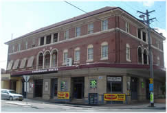 Earlwood Hotel - Holiday Byron Bay 0