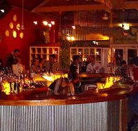 Monties Bar - Holiday Byron Bay