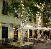 Ryans Paragon Hotel - Holiday Byron Bay