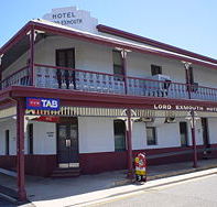 Lord Exmouth Hotel - Holiday Byron Bay