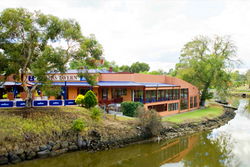 Travancore VIC Holiday Byron Bay