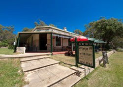 Ashbourne SA Holiday Byron Bay