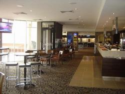 Eltham Hotel - Holiday Byron Bay 1