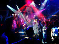 Q Bar - Holiday Byron Bay 1