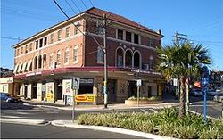 Earlwood Hotel - Holiday Byron Bay 1