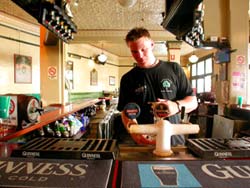 Mercantile Hotel - Holiday Byron Bay 2