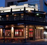 Griffins Head Hotel - Holiday Byron Bay