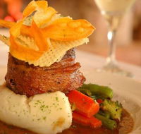 The CourtHouse Restaurant - Holiday Byron Bay