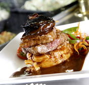 Kardinya Tavern - Holiday Byron Bay