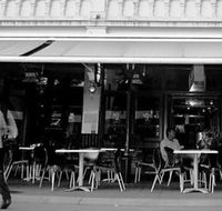 Benny's Bar  Cafe - Holiday Byron Bay