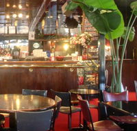 Tilley's - Holiday Byron Bay