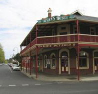 Ryans Hotel - Holiday Byron Bay