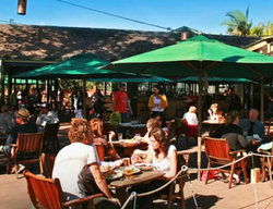 The Beach Hotel - Holiday Byron Bay 0