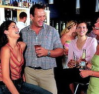 Brooklands Tavern - Holiday Byron Bay