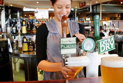 The Beach Hotel - Holiday Byron Bay 2