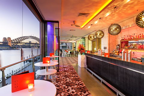 ECQ Bar - Pullman Quay Grand Sydney Harbour - Holiday Byron Bay 0
