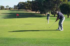 Waikerie Golf Club - Holiday Byron Bay 0