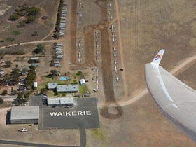 Waikerie Gliding Club - Holiday Byron Bay 1