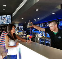 Blue Moon Bar - Holiday Byron Bay