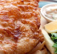 Blue Fish Seafood Restaurant - Holiday Byron Bay