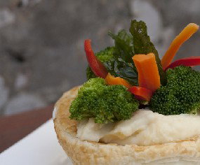 Claude's Kitchen - Holiday Byron Bay 3