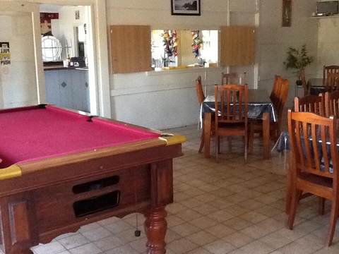 Bajool Hotel - Holiday Byron Bay 2