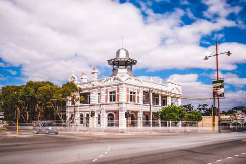 The Guildford Hotel - Holiday Byron Bay 0