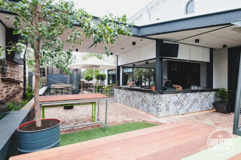 The Guildford Hotel - Holiday Byron Bay 1
