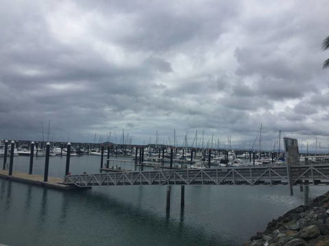 Sails Sports Bar - Holiday Byron Bay 1