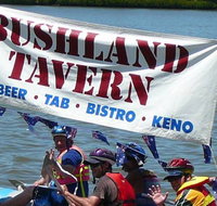 Bushland Tavern - Holiday Byron Bay