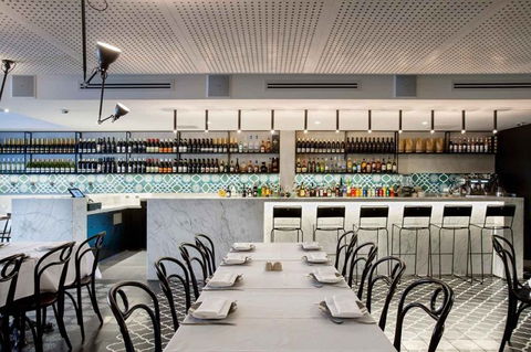 Zahli Modern Middle Eastern Restaurant - Holiday Byron Bay 10