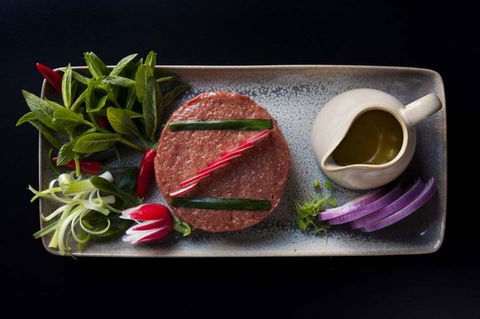 Zahli Modern Middle Eastern Restaurant - Holiday Byron Bay 3