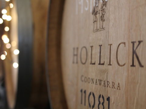 FOUR & TWENTY BLACKBIRDS - Holiday Byron Bay 0